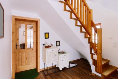 How to Renovate Your Staircase